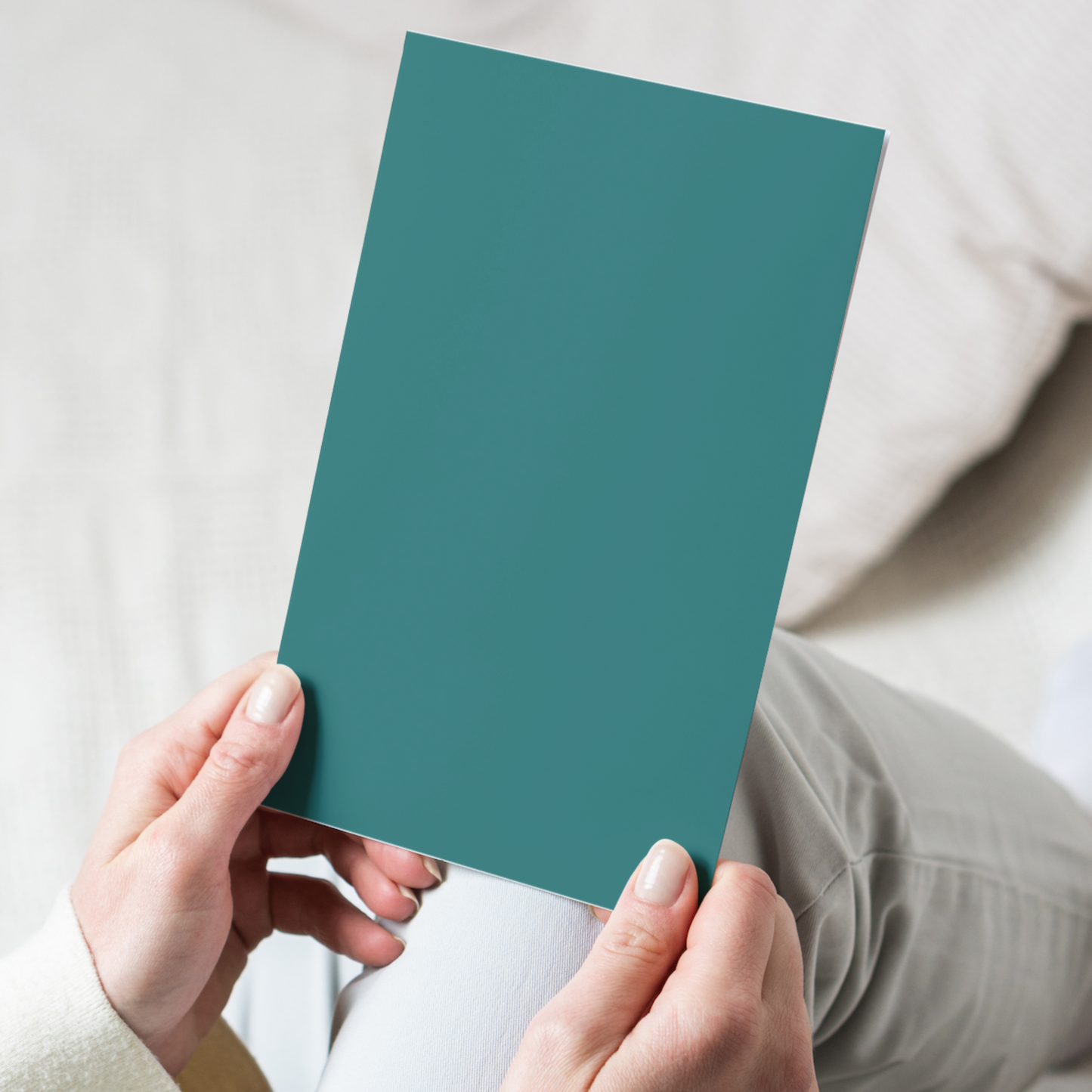 100-shade color chart box